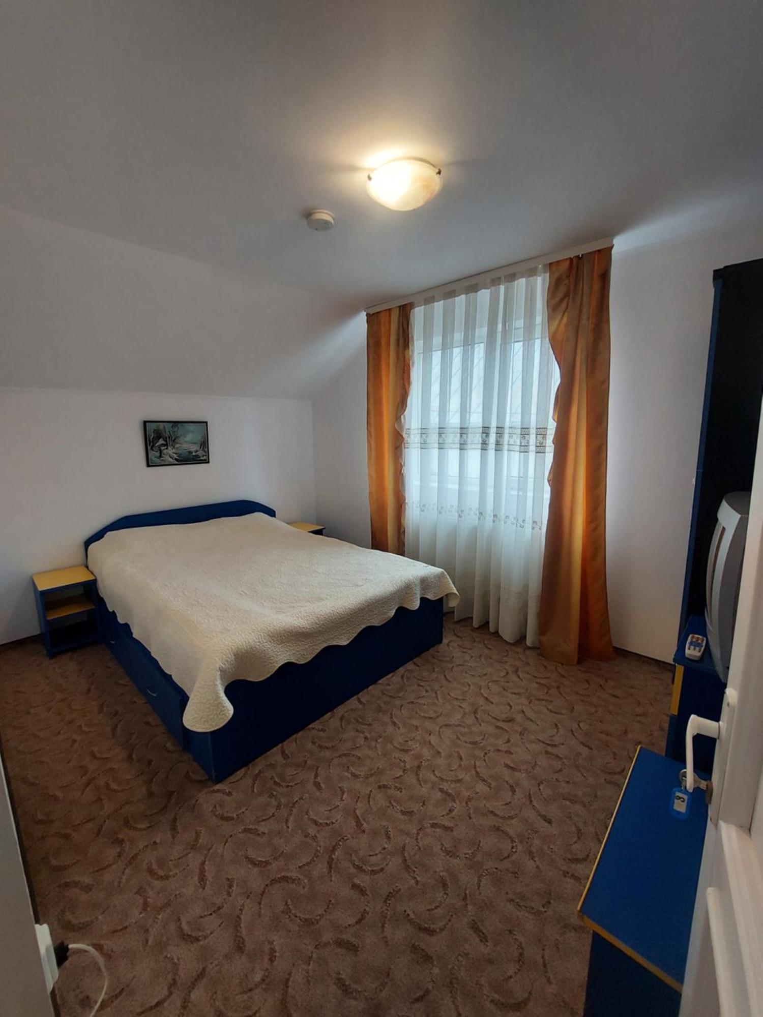 Steaua Nordului Hotell Târgu Neamț Exteriör bild